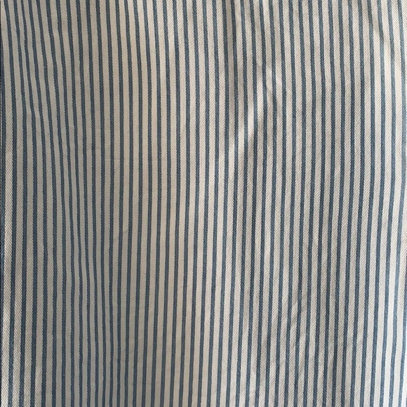 GAP seersucker blue and white stripe pants - Picture 2 of 5